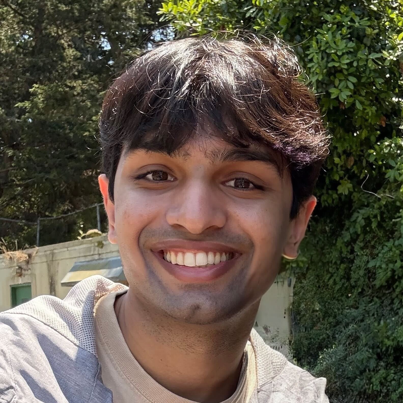 Vivek Verma headshot